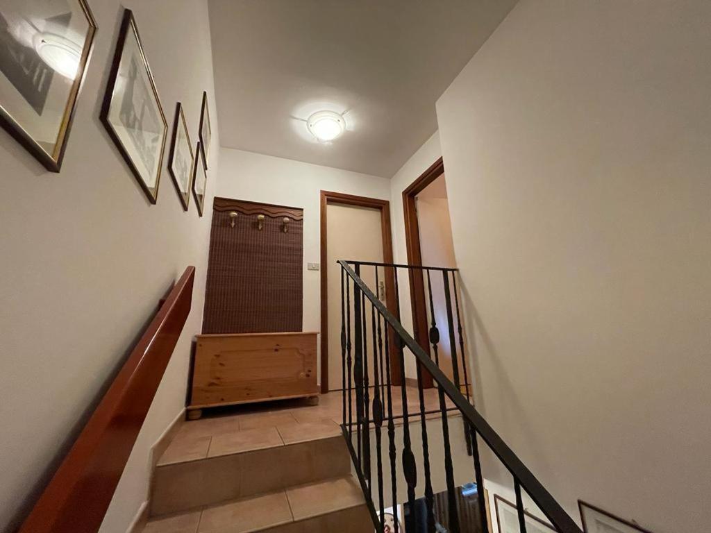 A Casa Dei - Appartamento كولّي إيساركو المظهر الخارجي الصورة